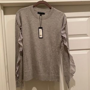 Romeo& Juliet Couture Lite Sweater